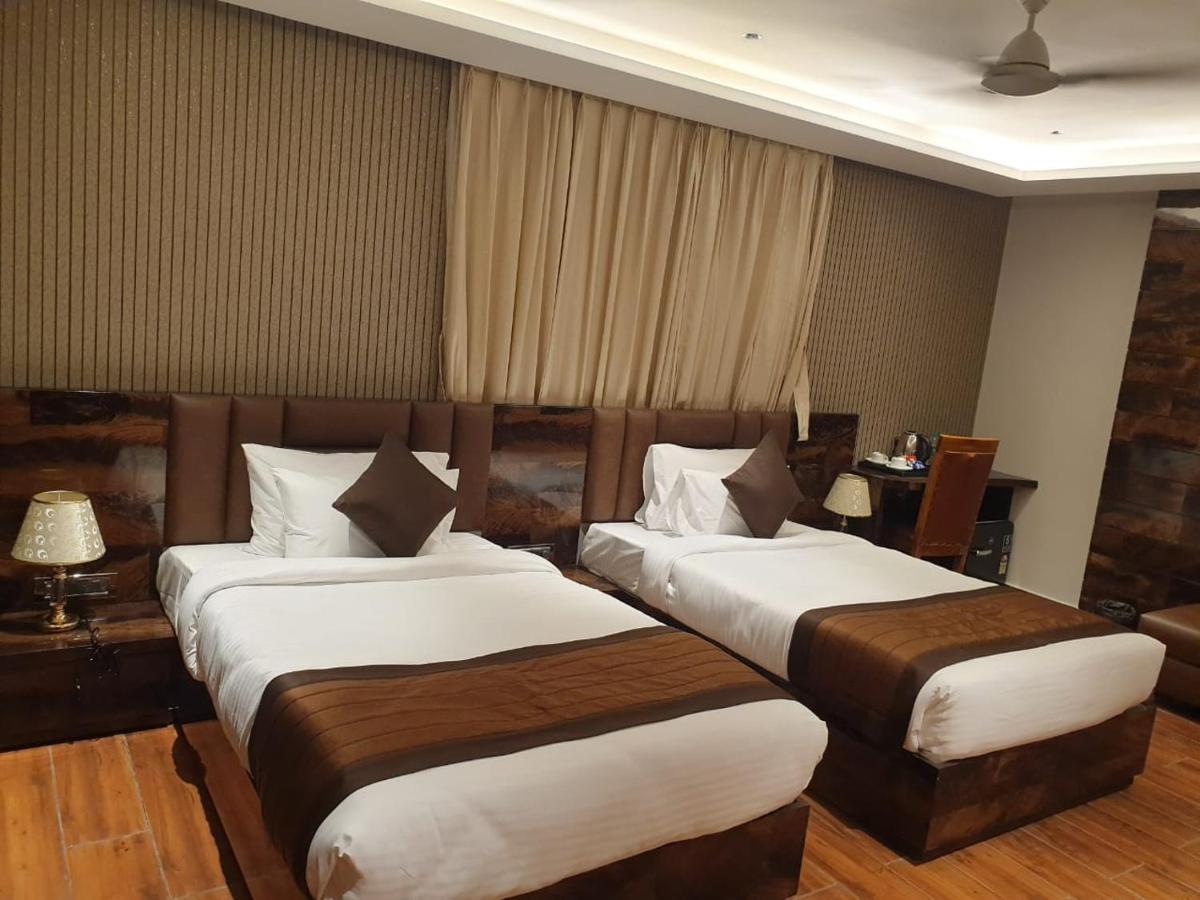 Hotel Suncity Palace Katihar Exteriör bild
