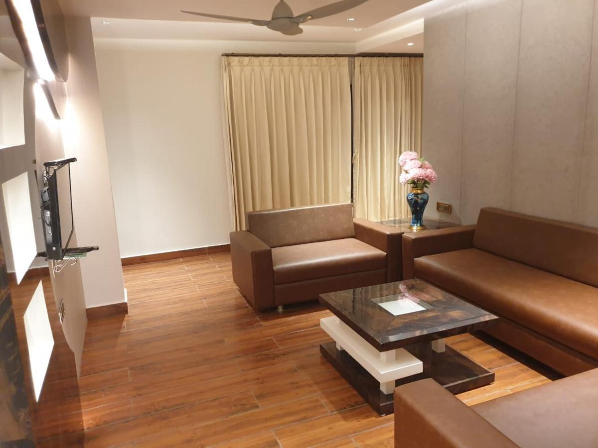 Hotel Suncity Palace Katihar Exteriör bild