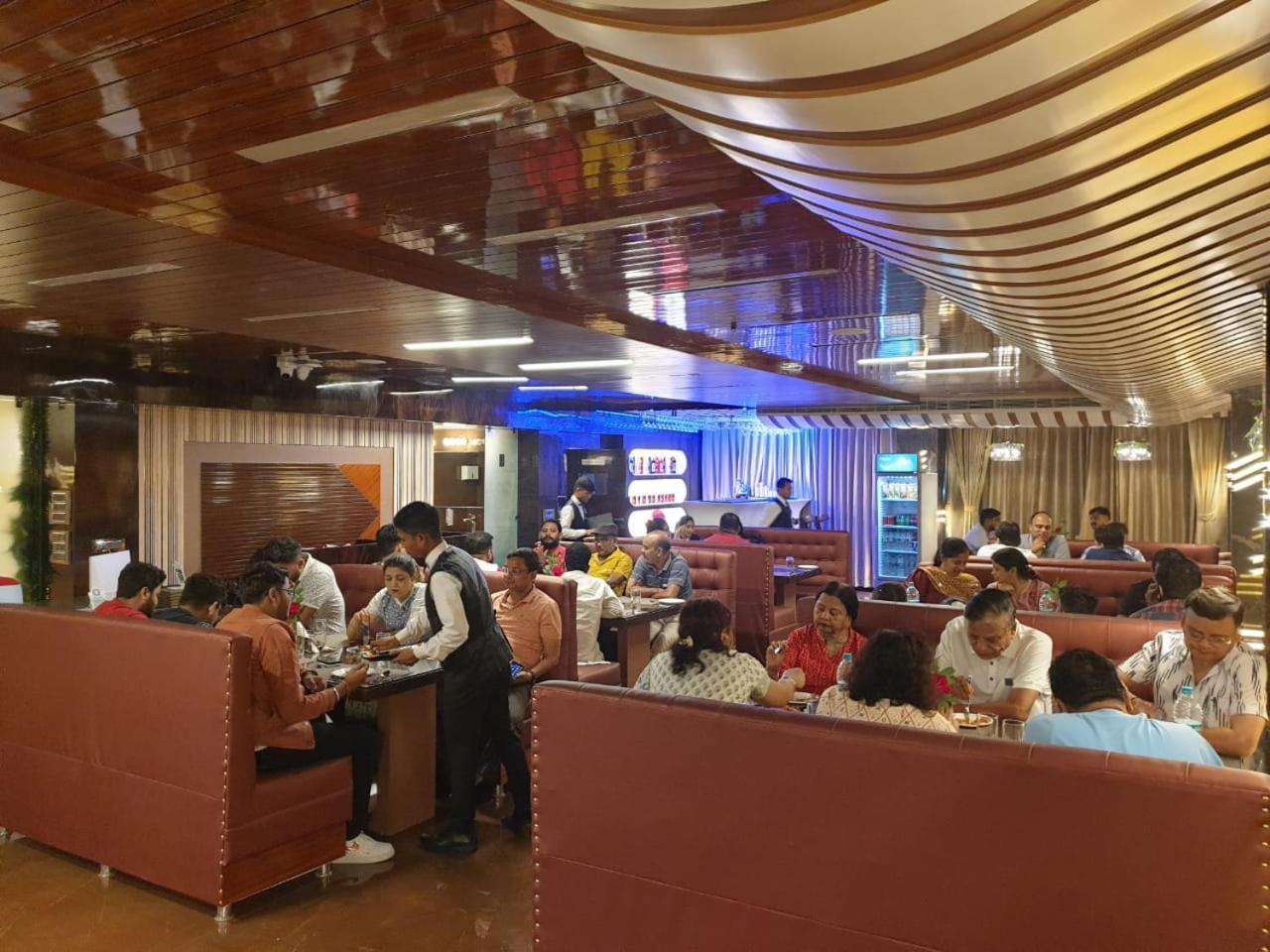 Hotel Suncity Palace Katihar Exteriör bild