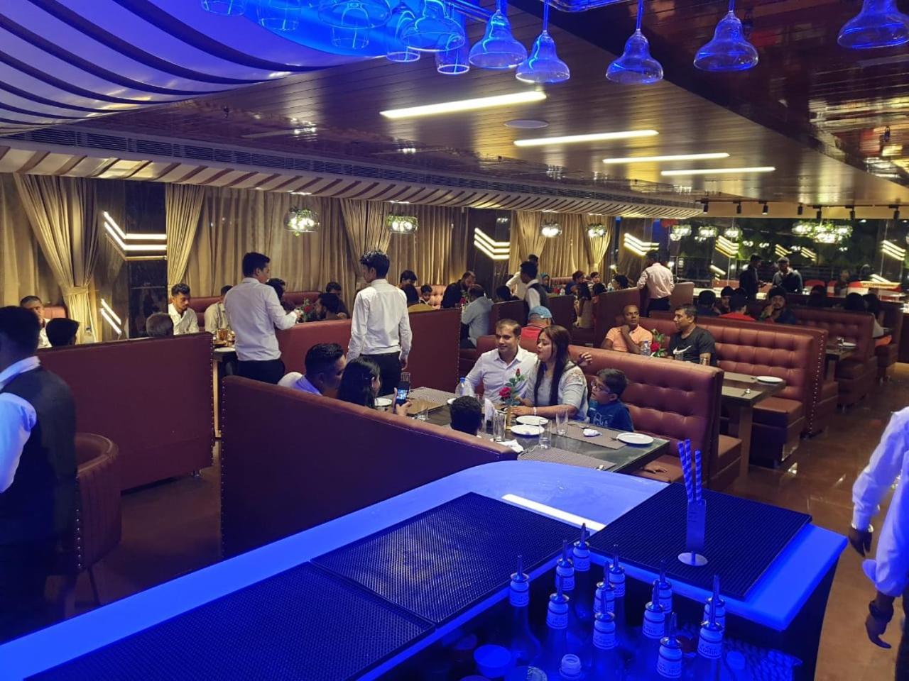 Hotel Suncity Palace Katihar Exteriör bild