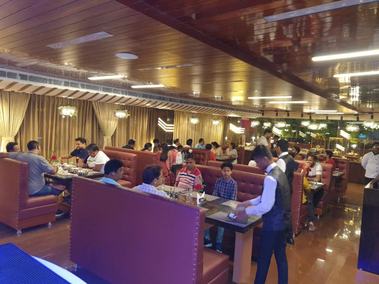 Hotel Suncity Palace Katihar Exteriör bild